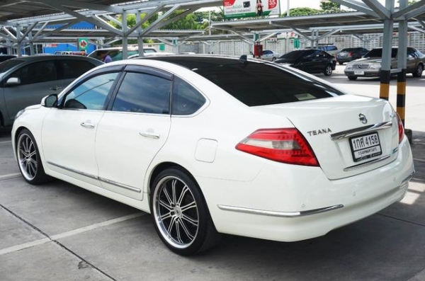 2010 NISSAN TEANA 200 XL