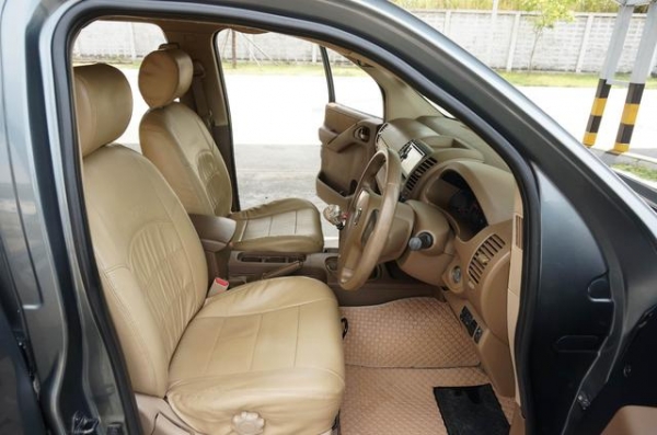 2010 NISSAN FRONTIER NAVARA 2.5 LE DOUBLE CAB CALIBR