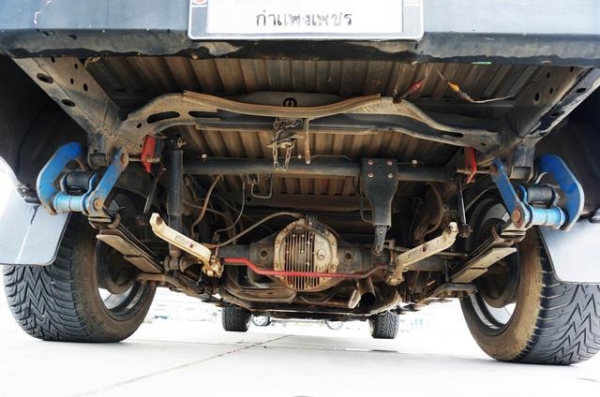 2010 NISSAN FRONTIER NAVARA 2.5 LE DOUBLE CAB CALIBR