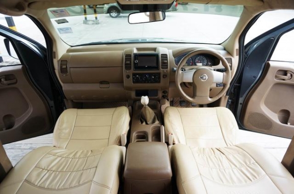 2010 NISSAN FRONTIER NAVARA 2.5 LE DOUBLE CAB CALIBR