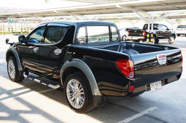 2008 MITSUBISHI TRITON 2.5 4WD LTD DOUBLE CAB 2008 MITSUBISHI TRITON 2.5 4WD LTD DOUBLE CAB