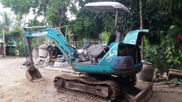 ขายรถขุดเล็ก แมคโครเล็กkomatsu pc30-7 เครื่องดีปั้มแรงเอวแน่นๆ ขายรถขุดเล็ก แมคโครเล็กkomatsu pc30-7 เครื่องดีปั้มแรงเอวแน่นๆ