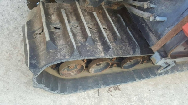 ขายรถเกี่ยวข้าว KUBOTA DC60 ปี53 ใช้งานน้อย สภาพพร้อมใช้งาน เอกสารเล่มทะเบียนพร้อมโอน สนใจโทร 090-8588220คุณนะ 093-3258446คุณบิว หรือเข้าดูสินค้าอื่นๆได้ที่ www.truck.in.th/498 หรือเพจFacebook ณรงค์ ซื้อขายรถมือสอง (เว็บไซต์ส่วนตัว) หรือFacebook ตลาดรถมือ