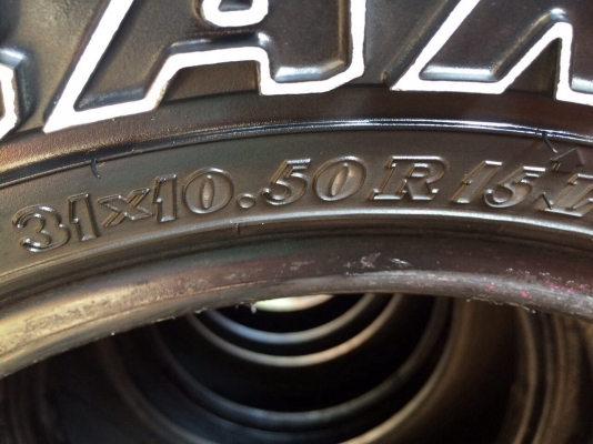 ยาง dunlop at 31 สวยๆครับ