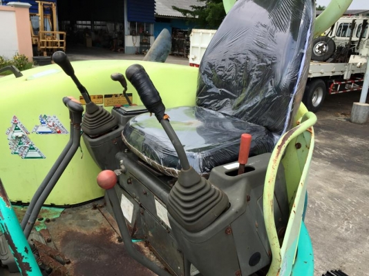 รถขุด YANMAR VIO50 นำเข้า มือสองญี่ปุ่น