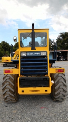 รถตัก Komatsu WA 150-1 นำเข้าจาก ญี่ปุ่น +++ สวยมาก พร้อมใช้งาน ขายถูก 090-986-2521
