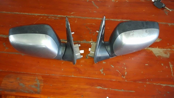 กระจกมองข้าง D-MAX4ประตู คู๋ละ3000 กระจกมองข้าง D-MAX4ประตู คู๋ละ3000