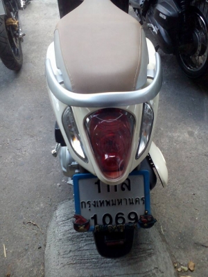 ขาย Honda Scoopy i ล้อแม็ก ปี 56 สภาพสวย ผู้หญิงใช้ รถมือเดียว รถใช้น้อยวิ่งไปห้าพันแปดร้อยกว่าโล เล่มพร้อมโอน ขาย Honda Scoopy i ล้อแม็ก ปี 56 สภาพสวย ผู้หญิงใช้ รถมือเดียว รถใช้น้อยวิ่งไปห้าพันแปดร้อยกว่าโล เล่มพร้อมโอน