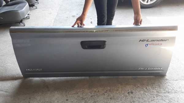 ฝาท้ายดีแม็กซ์ อุปกรณ์ครบๆ ของแท้ ขาย 3000