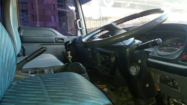 สิบล้อ อีซูชุ FVZ33M2 200ปี49 แม่ลูกดั้ม 3คาน สภาพดีพร้อมใช้ ทะเบียนพร้อมโอน