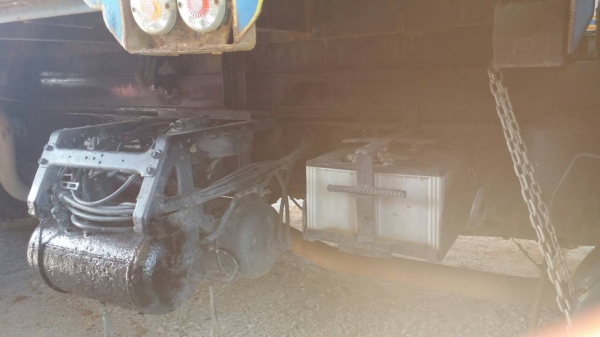 สิบล้อ อีซูชุ FVZ33M2 200ปี49 แม่ลูกดั้ม 3คาน สภาพดีพร้อมใช้ ทะเบียนพร้อมโอน