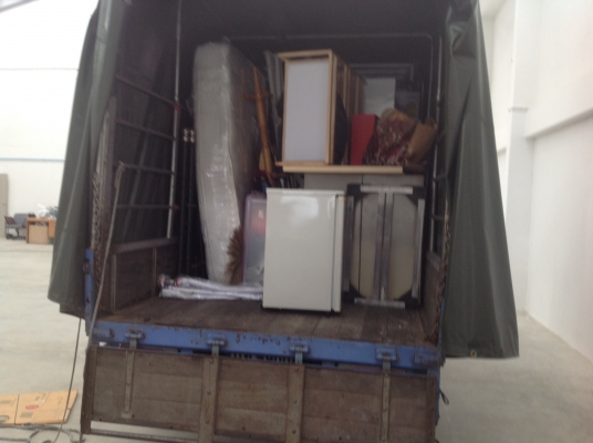 รถรับจ้างขนย้ายหอพัก ย้ายออฟฟิต บ้านเช่า 082-4894182