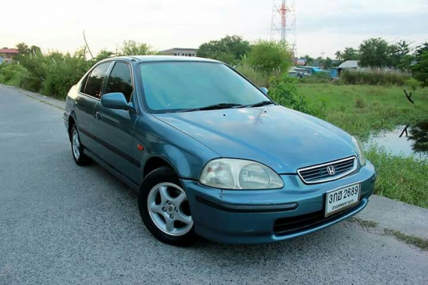 ซีวิคตาโตปี96 ออโต้ วีเทค ถุกๆ79,000บาท