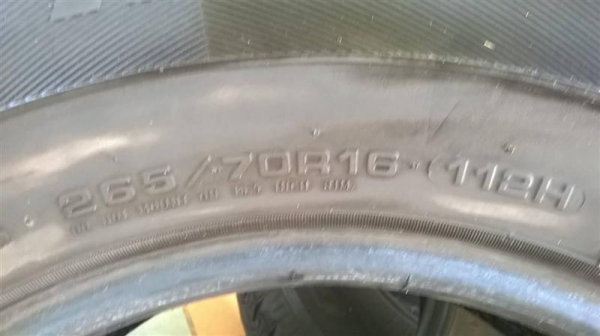 ขายยางรถ SUV.  Goodyear Wrangler  265 /70 R16