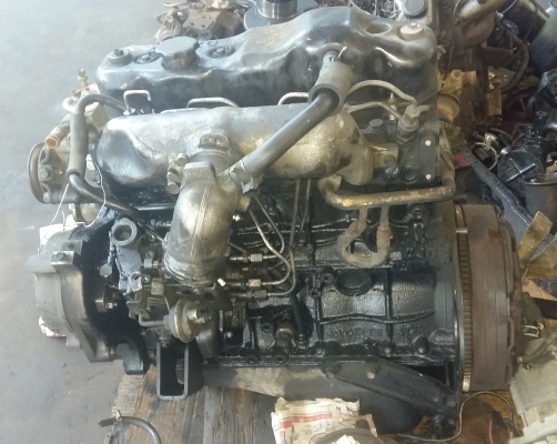 ขายเครื่องยนต์ 4jg2 เครื่องชำรุดครับ