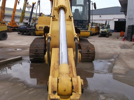 PC200-7 #256409 ปี 2005 รถเก่าญี่ปุ่น สภาพสวยค่ะ ไม่เคยใช้งานในไทย นำเข้าเอง สนใจติดต่อ ใหม่ 061-4194022