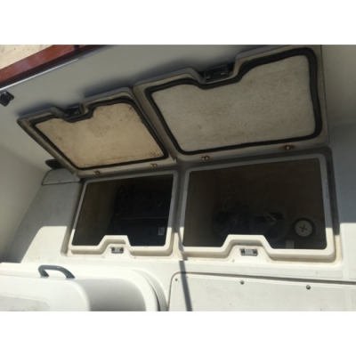 ขายเรือตกปลาญี่ปุ่น Nissan Suncat 8.8 เครื่องดีเซล Volvo Penta AD41B 200HP