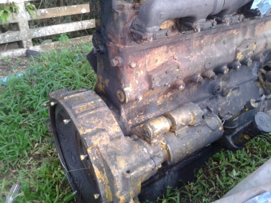 (ยังอยู่ค่ะ)เครื่องขมิ้น  250 แรงม้า  พร้อมใช้งาน  ราคาถูกสุดคุ้ม