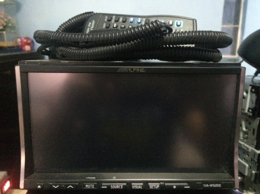 Alpine IVA-W520E รุ่นใหญ่ 24BIT USB lPOD DVD-RW MP3-RW CD-RW AUX พร้อมสายIPOD ปรีเอ้า3ชุด ชุดสายต่อกล่องมองหลัง เครื่องศูนย์ Mtech มือ2