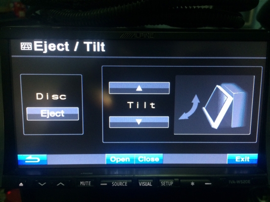 Alpine IVA-W520E รุ่นใหญ่ 24BIT USB lPOD DVD-RW MP3-RW CD-RW AUX พร้อมสายIPOD ปรีเอ้า3ชุด ชุดสายต่อกล่องมองหลัง เครื่องศูนย์ Mtech มือ2