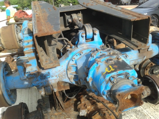 ชุดสองเพลาสิบล้อ  ใส่ได้ทั้ง อีโน่และอีซูสุ  พร้อมใช้งาน ใครสนใจรีบจองเลยของมีน้อย