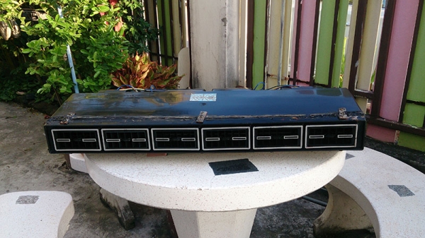 ขายตู้แอร์แขวนฟอมูล่าหน้าปรับได้แบบ 6 ช่อง