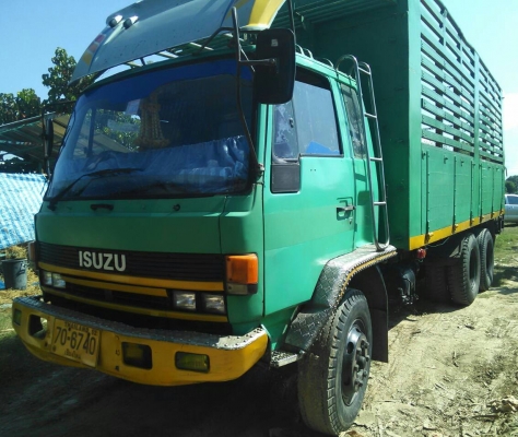 รถสวยๆขายๆ 495,000บ สิบล้อ อีซูซุ FVM12M 225เพาเดียว pawer แอร์ ทิฟฟี กะบะเหล็กมีเนียมทั้งลูก ช่วงยาว 6.20ม  สภาพดีสวยกริ๊ปบางเดิมทั้งคัน เล่มทะเบียนพร้อมโอน