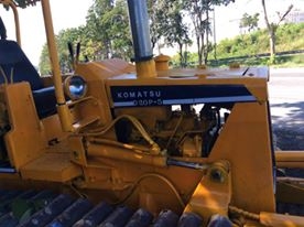รถแทร็กเตอร์ KOMATSU D20P-5 ตีนเป็ด ใบมีดปรับได้ 5 ระดับ