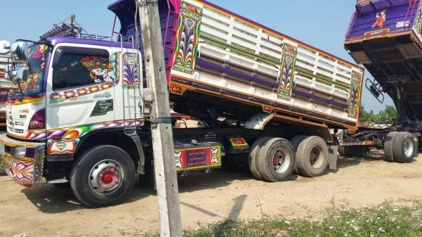 ขายสิบล้อ ฮึโน. 344 (ติดต่อ คุณก้อง โทร 0814243633) ขายสิบล้อ ฮึโน. 344 (ติดต่อ คุณก้อง โทร 0814243633)