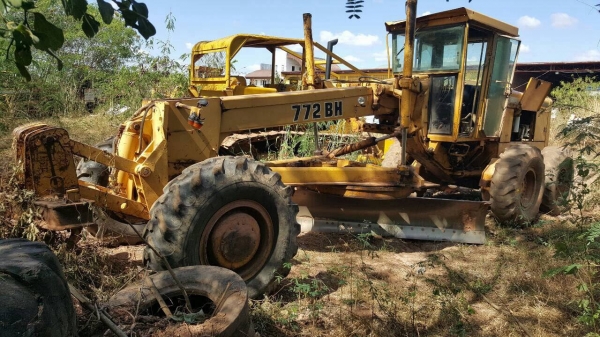 ขายรถเกรด JOHN DEERE 772 BH เอวอ่อน รถใช้งานได้ดี เครื่องแน่น ปั้มแรง เอกสารใบซื้อขาย ราคาต่อรองได้ครับ ขายรถเกรด JOHN DEERE 772 BH เอวอ่อน รถใช้งานได้ดี เครื่องแน่น ปั้มแรง เอกสารใบซื้อขาย ราคาต่อรองได้ครับ