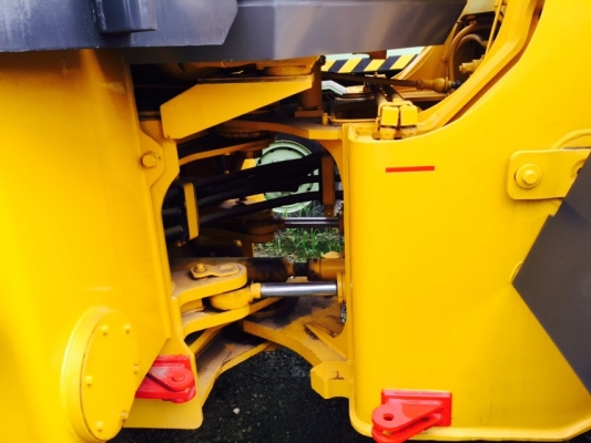 ขายรถตักล้อยาง  TCM   L32-2  รถเก่านอกแท้เอกสารพร้อมสวยพร้อมใช้ราคา 1,850,000 090-772-3710 090-772-3708