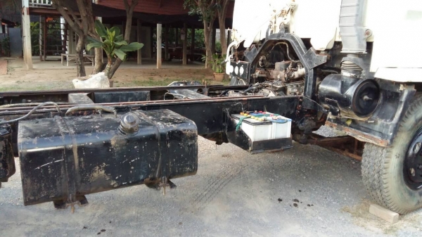 ขาย อีซูซุ ล็อกเล็ก หัวแซสซีส