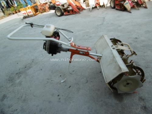 NEWเครื่องกำจัดวัชพืชในร่องข้าว MARUYAMA   MA3  รหัสสินค้า : 80803321 Line ID: nihonmono  หรือเพิ่มเติมไดที่ www.nihonmono.com