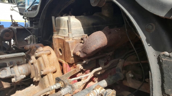 ขายรถโม่ปูน 6 คิว 10 ล้อ HINO ZM303 เบรคแห้ง เครื่อง EK100 260 แรงม้า คัสซีสวยตลอดเส้น โม่ต่อใหม่ใช้งานแค่ปีเดียว เอกสารเล่มทะเบียนพร้อมโอน