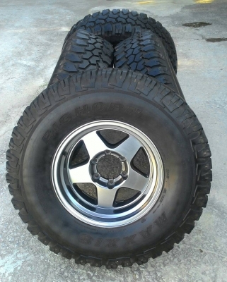 หมื่นสี่แปดร้อย ยางMud 33 หน้าแคบ พร้อมล้อ