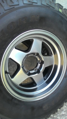 หมื่นสี่แปดร้อย ยางMud 33 หน้าแคบ พร้อมล้อ หมื่นสี่แปดร้อย ยางMud 33 หน้าแคบ พร้อมล้อ