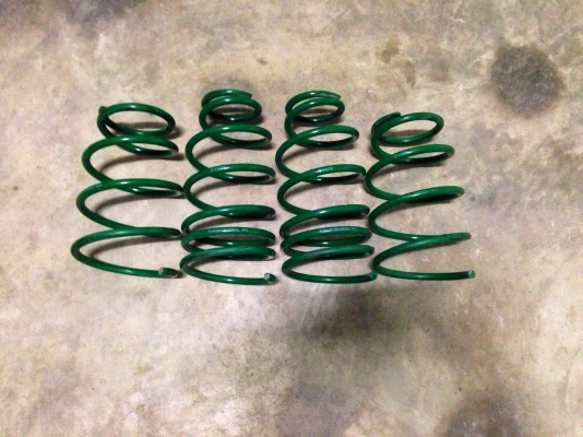 ขายสปริงโหลด tein แคมรี่  camry acv40 1ชุด สวยๆ  หล่อๆ  ขาย 3990บาท สนใจสอบถามได้ 24ชม    0946733137