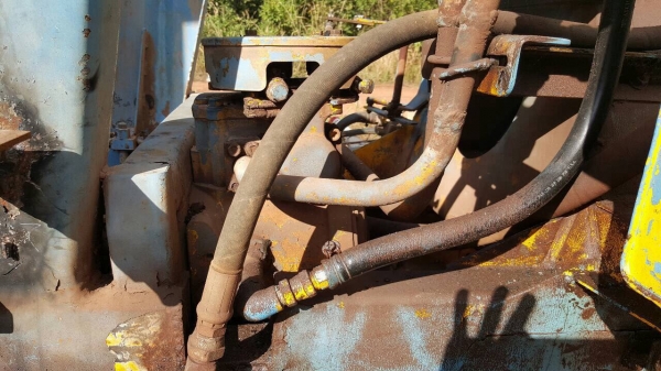 ขายรถโม่ปูน 5 คิว 10 ล้อ 2 เพลา UD CW41M เครื่อง PD6 230 แรงม้า คัสซีสวย โม่ใช้งานแค่ปีกว่าๆ เล่มทะเบียนพร้อมโอน ราคาต่อรองได้ครับ