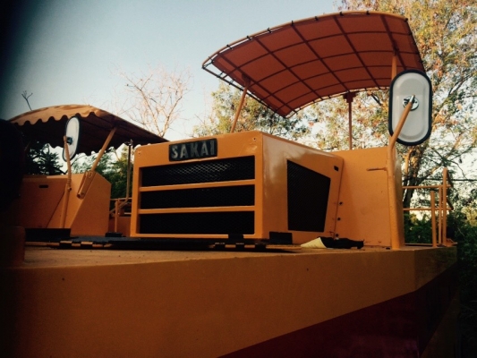 ต้องการายรถบด SAKAI TS7409