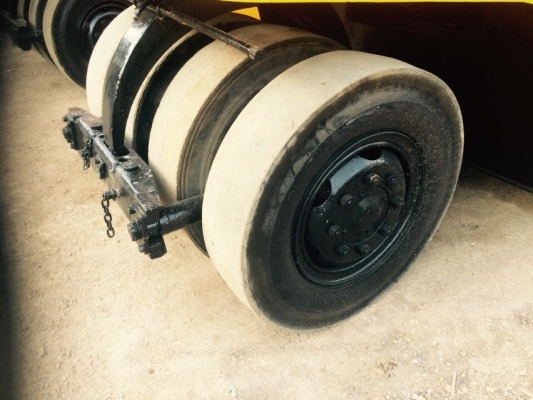 ต้องการายรถบด SAKAI TS7409