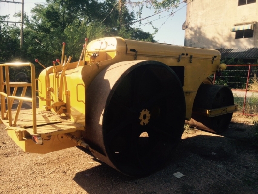 ต้องการขายรถบด SALAI 3 ล้อเหล็ก