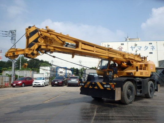 ขายรถเครน TADANO M6 ปี 1997 สภาพเก่านอก รถทำงานทุกวัน ทดลองขับได้ ราคา5300000 ต่อรองได้ สนใจโทร 081-9176906 k.ปิ่น