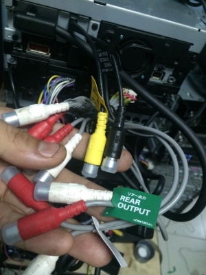Pioneer AVIC-ZH990MD รุ่นท็อป 2ดิน จอสไลด์ไฟฟ้าป็อบอัพ ทัชสกรีน กราฟฟิกหน้าจอ ปรับระดับได้HDD30GB DVD MP3 CD MD AUX ปรีเอ้า3ชุด ปรีเอ้า5.1 1ชุด กล้องมองหลัง ต่อกล่องทีวีดิจิตอลได้ Made in Japan มือ2 ญี่ปุ่น
