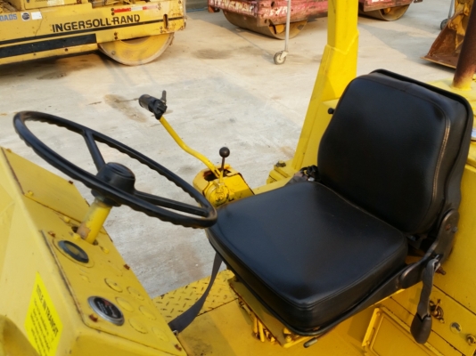 ขายรถบด 5.5 ตัน BOMAG BW172AD นำเข้าจาก USA แท้ 100\% สภาพสวย ไม่เคยใช้งานในไทย