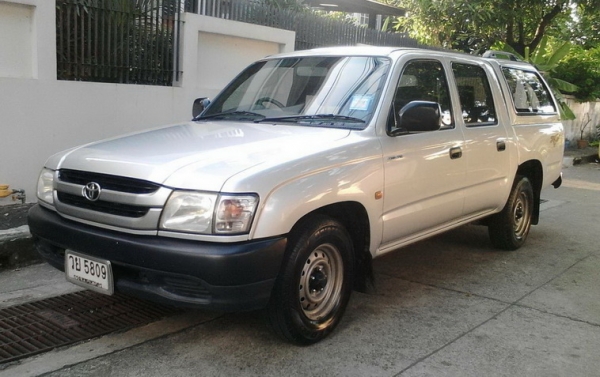 ขายโตโยต้า HILUX  TIGER D4D  4 ประตู ปี 45