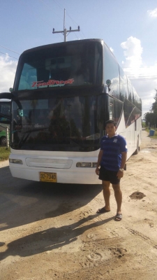 ขายดาวน์ 250,000 รถบัส12เมตร สูง3.6 เมตร ช่วงล่างเบนซ์ถุงลมเขาควาย เบรกแห้ง เครื่องเบนซ์ 10 สูบ แอร์ไฟฟ้า