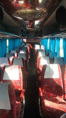 ขายดาวน์ 250,000 รถบัส12เมตร สูง3.6 เมตร ช่วงล่างเบนซ์ถุงลมเขาควาย เบรกแห้ง เครื่องเบนซ์ 10 สูบ แอร์ไฟฟ้า