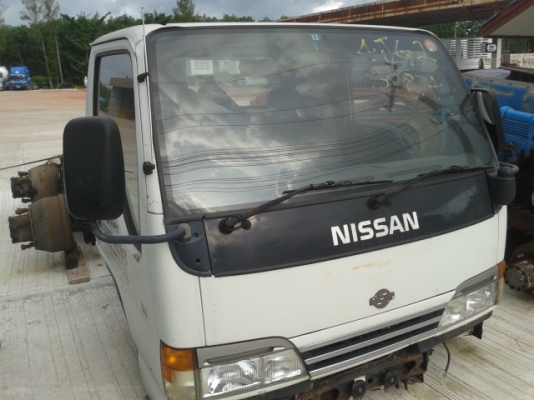 มีสองหัว  หัวนิสสันและหัวอีซูสุ  สภาพสวย  พร้อมใช้งาน