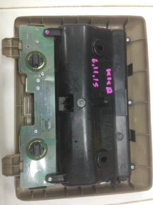 ที่เก็บแว่น+ไฟส่องสว่าง toyota vigo champ