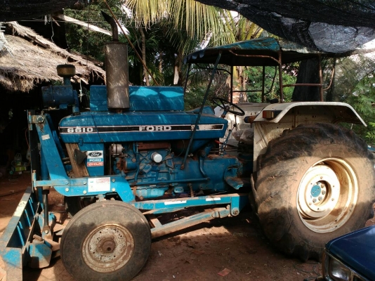 ขาย 6600เสื้อลาย ท้ายใหญ่ รถสวยพร้อมใช้ เล่มพร้อมโอน